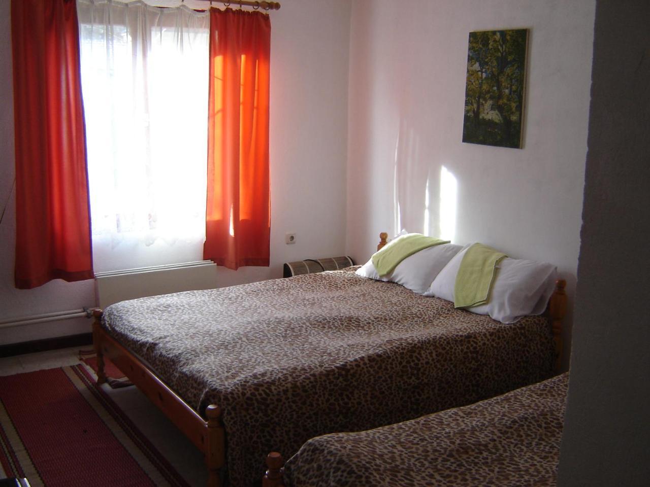 Holiday Home Tanevi Τριάβνα Εξωτερικό φωτογραφία